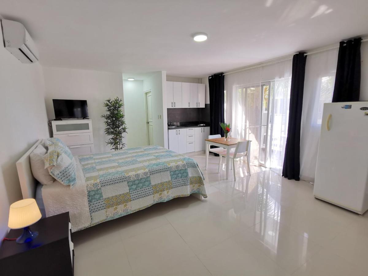 Sol Caribe Suites - Playa Los Corales - Beach Club, Wifi, Swimming Pool Punta Cana Rum bild